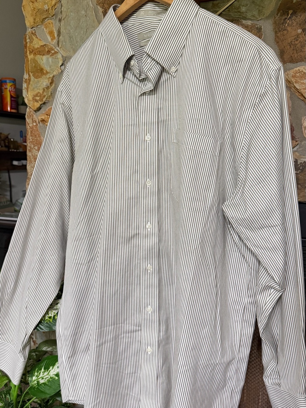 Nordstrom Traditional Fit Men's Button-Down Stripe Shirt White and Brown 17/35